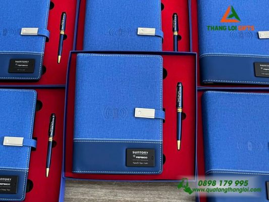GST 38 - Bộ Quà Tặng VIP (Sổ Tay Đa Năng+Bút Ký) - In Logo Doanh Nghiệp