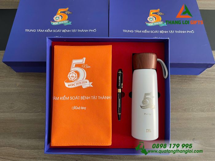 BỘ QUÀ TẶNG GIFTSET IN KHẮC LOGO TRUNG TÂM KIỂM SOÁT BỆNH TẬT