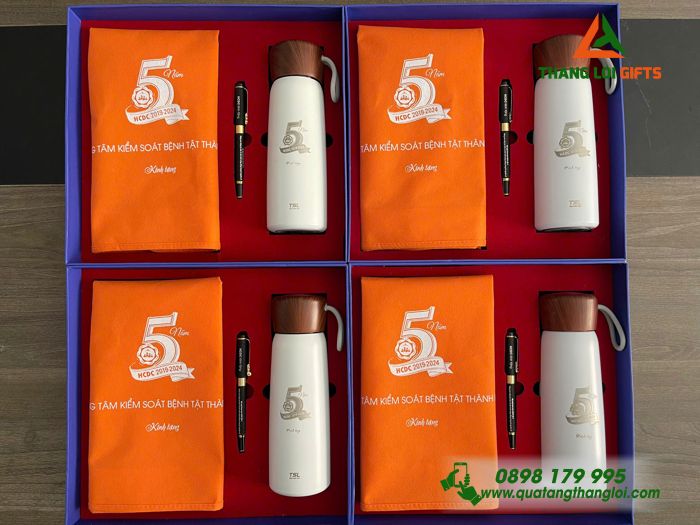 BỘ QUÀ TẶNG GIFTSET IN KHẮC LOGO TRUNG TÂM KIỂM SOÁT BỆNH TẬT
