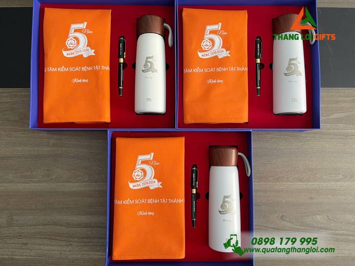 BỘ QUÀ TẶNG GIFTSET IN KHẮC LOGO TRUNG TÂM KIỂM SOÁT BỆNH TẬT
