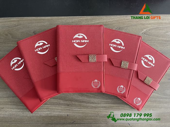 TAY BÌA CÒNG IN ẤN LOGO DOANH NGHIỆP HOA NAM