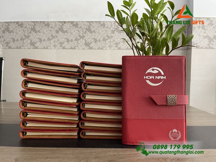 TAY BÌA CÒNG IN ẤN LOGO DOANH NGHIỆP HOA NAM