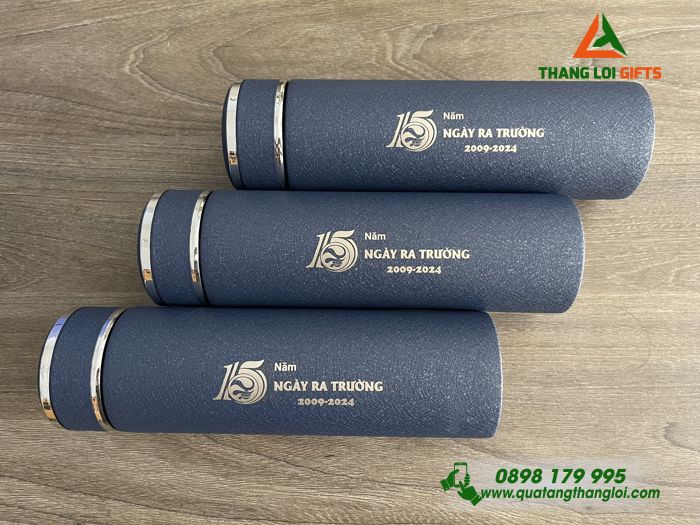 QUÀ TẶNG BÌNH GIỮ NHIỆT KHẮC LOGO TRƯỜNG ĐẠI HỌC CÔNG NGHIỆP