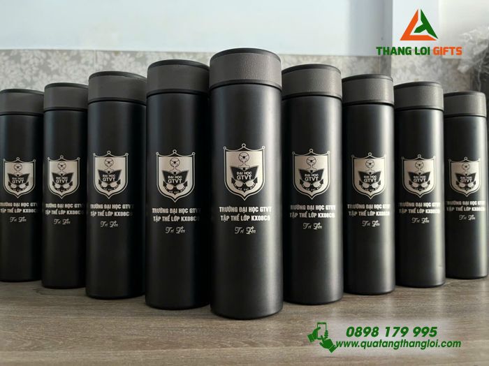 BÌNH GIỮ NHIỆT MÀN HÌNH LED KHẮC LOGO TRƯỜNG ĐẠI HỌC GTVT