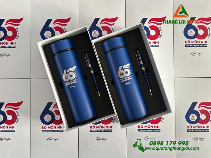 Bộ Qùa Tặng Giftset Bình Bút Màu Xanh Khắc Logo Kỉ Niệm 65 Năm Bộ Môn Nhi Trường Đại Học Y Hà Nội