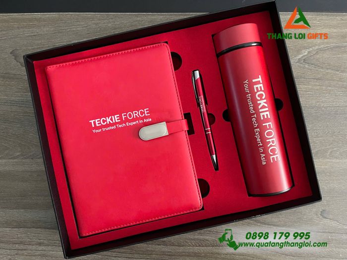 Bộ Qùa Tặng Giftset Sổ Tay Bút Ký Bình Giữ Nhiệt In Khắc Logo Doanh Nghiệp TECKEI FORCE