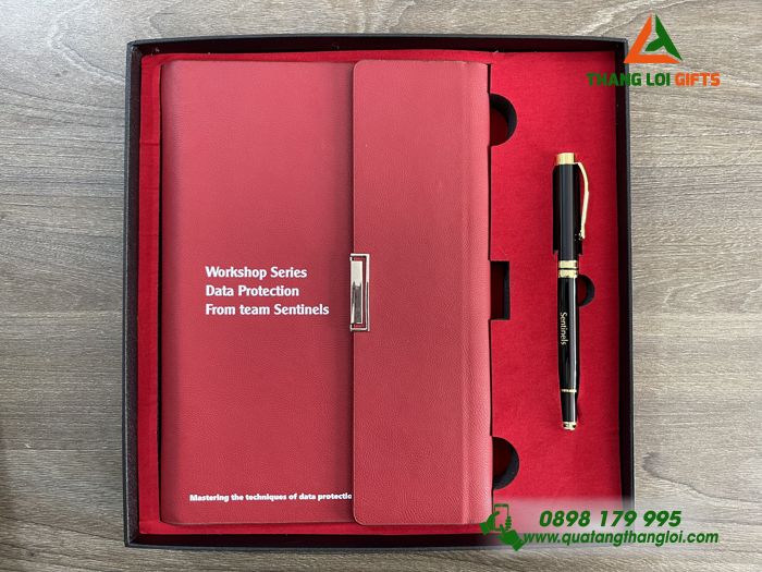 COMBO BỘ QUÀ TẶNG GIFTSET BÚT KÝ - SỔ TAY BÌA CÒNG KHẮC LOGO WORKSHOP