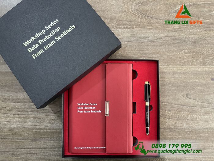 COMBO BỘ QUÀ TẶNG GIFTSET BÚT KÝ - SỔ TAY BÌA CÒNG KHẮC LOGO WORKSHOP