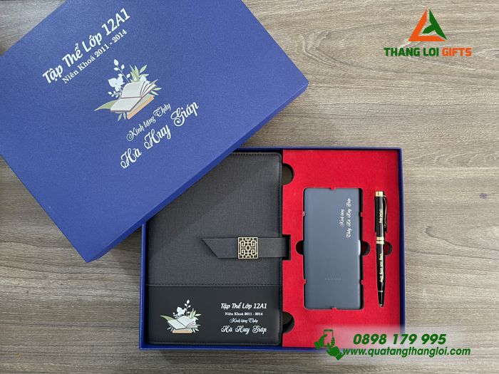COMBO QUÀ TẶNG GIFTSET KHẮC LOGO - SỔ TAY BÌA CÒNG - PIN SẠC - BÚT KÝ
