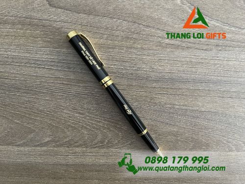 Bút Ký Kim Loại Nắp Đẩy Khắc Logo Kỷ Niệm 30 Năm - THPT Số 1 Đức Phổ