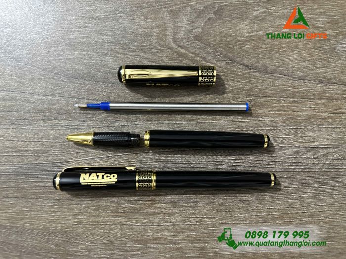 Bút Ký Kim Loại Màu Đen Khoen Tổ Ong Vàng Cao Cấp Khắc Logo NATCO