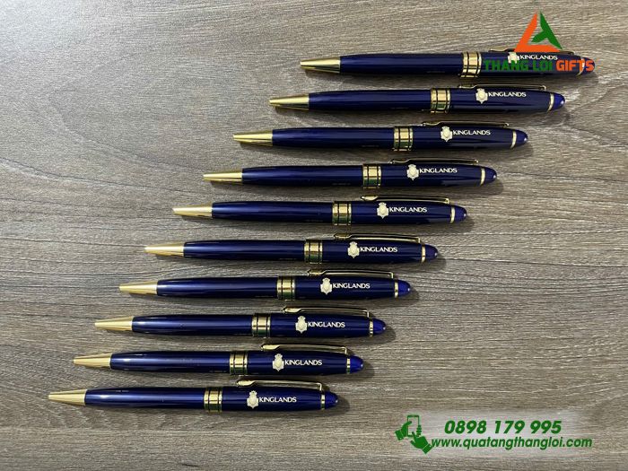 Bút Ký Kim Loại Màu Xanh Khoen Vàng In Khắc Logo KINGLANDS
