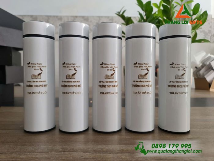Bình Giữ Nhiệt Sơn Bóng Màu Trắng In Khắc Nội Dung Tri Ân Thầy Cô