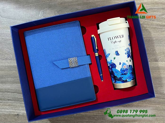 Bộ Qùa Tặng 3 Món Cao Cấp Màu Xanh In Khắc Tên Theo Yêu Cầu
