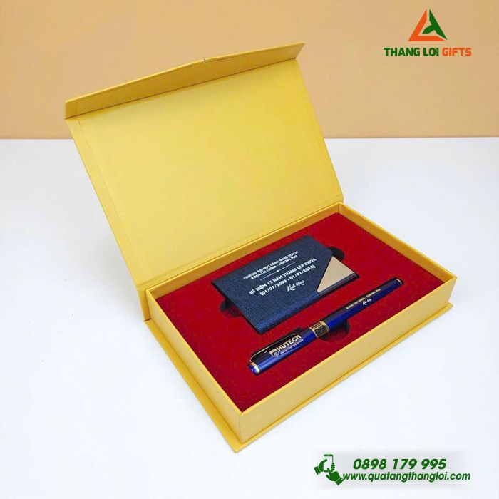 BỘ QUÀ TẶNG GIFTSET IN KHẮC LOGO KỶ NIỆM 15 NĂM THÀNH LẬP