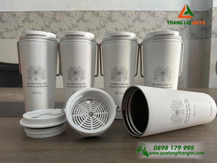 Ly giữ nhiệt Lock&Lock màu trắng Khắc Logo Đội Chính Trị Hậu Cần