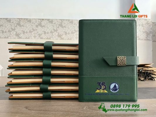 Sổ Da Bìa Còng Khóa Cài Làm Qùa Tặng Ngày Kỉ Niệm