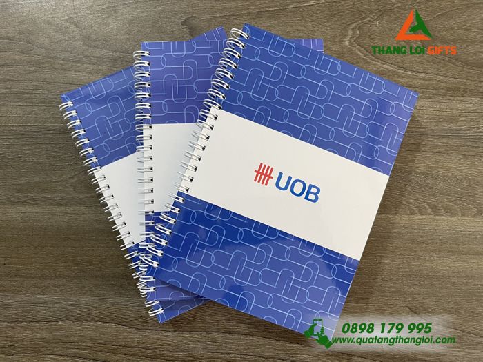 Sổ Tay Lò Xo In Ấn Nội Dung Doanh Nghiệp UOB Theo Yêu Cầu