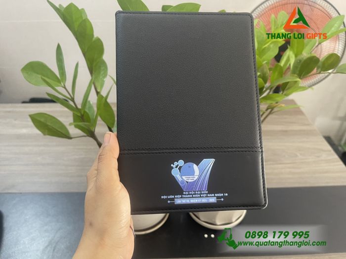 SỔ TAY DÁN GÁY IN LOGO ĐẠI HỘI ĐẠI BIỂU - QUÀ TẶNG TINH TẾ
