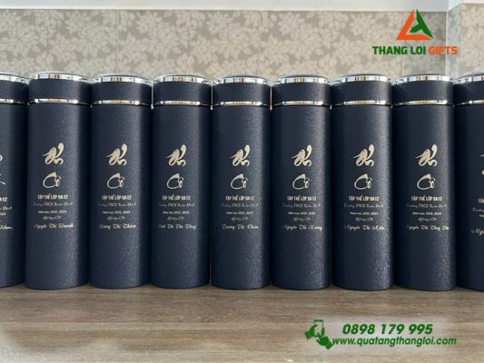 Bình Giữ Nhiệt Sơn Nhám Màu Xanh Qùa Tri Ân Thầy Của Tập Thể 9A12