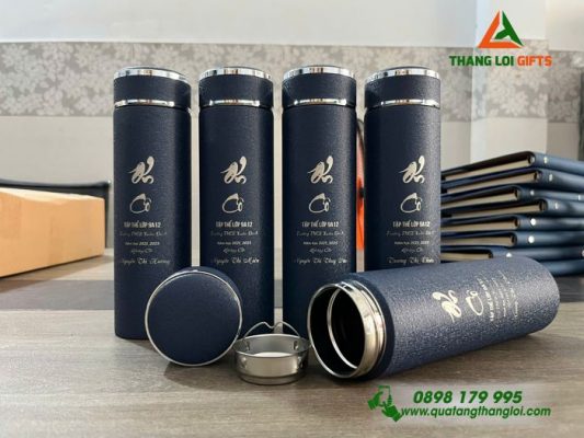 Bình Giữ Nhiệt Sơn Nhám Màu Xanh Qùa Tri Ân Thầy Của Tập Thể 9A12