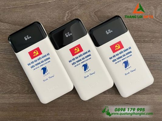Pin Sạc Dự Phòng HOCO Màu Trắng In Đại Hội Đảng Biểu Đảng Bộ Viễn Thông Hải Dương
