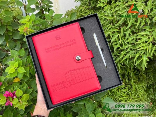 Combo Quà Tặng (Sổ Tay + Bút Ký) – Dập Chìm Logo HUAWEI