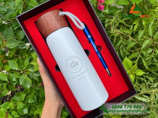 Set Quà Tặng (Bình+ Bút) - In Khắc Logo Trường Tiểu Học Nguyễn Trãi