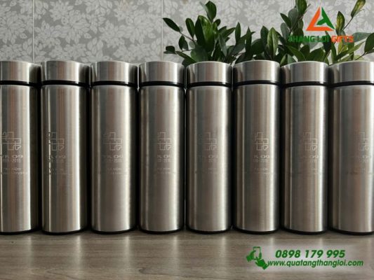 Bình Giữ Nhiệt 500ml - Khắc Logo Kỷ Niệm 10 Năm Ra Trường
