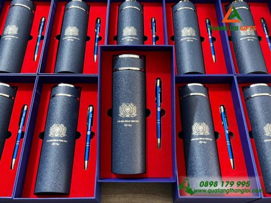 Bộ Quà Tặng ( Bình+Bút) Màu Xanh - In Khắc Logo Công Đoàn Công An 