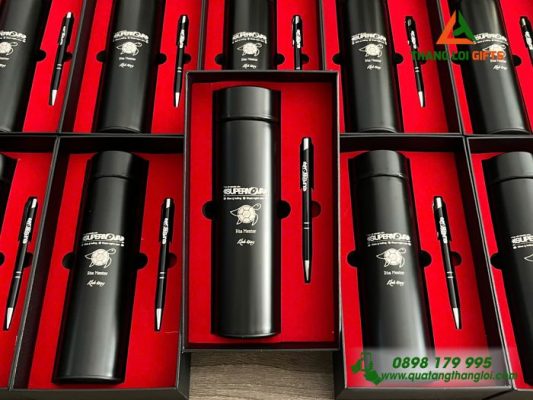 Combo Quà Tặng (Bình + Bút) – In Khắc Logo Trại Hè Nghiên Cứu Supernova