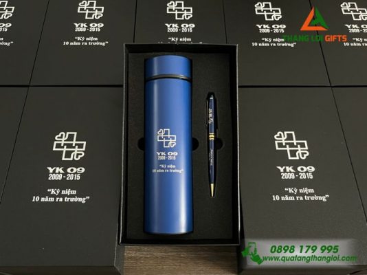 Set Quà Tặng (Bình+Bút) Màu Xanh – In Khắc Logo Kỷ Niệm 10 Năm Ra Trường