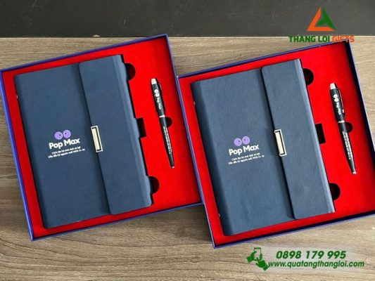 Combo Quà Tặng (Sổ + Bút) Màu Xanh – In Khắc Logo Pop Max