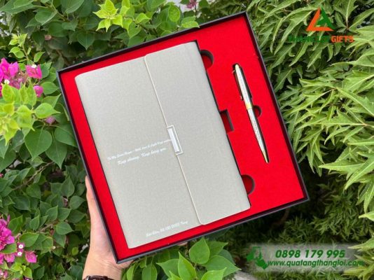 Bộ Quà Tặng (Sổ+Bút) Trắng Kem - In Khắc Nội Dung Làm Qùa Tặng