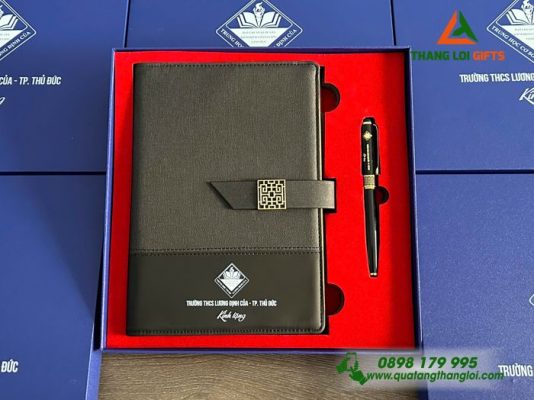 Set Quà Tặng (Sổ+Bút) - In Khắc Logo Trường THCS Lương Định Của