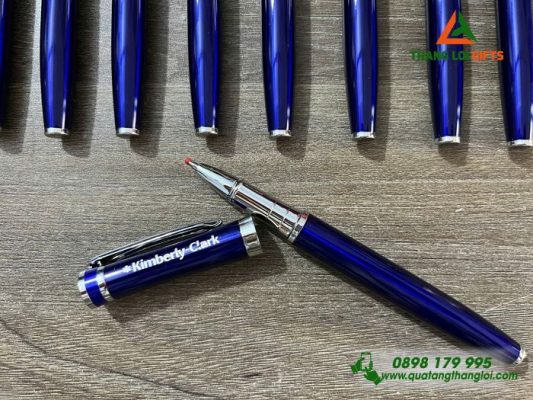 Bút Ký Màu Xanh – Khoen Bạc – Khắc Tên Doanh Nghiệp Kimberly Clark