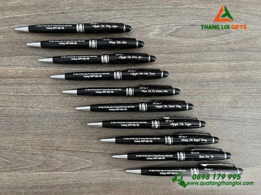 Bút Ký Kim Loại – Màu Đen Khoen Bạc – Khắc Tên Tập Thể Cựu Học Sinh