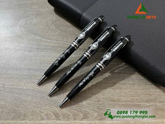 Bút Ký Kim Loại Xoay – Khoen Bạc – Khắc Logo Đại Học KHXH NV