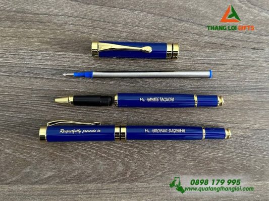 Bút Ký Kim Loại Nắp Đẩy Màu Xanh Khoen Vàng – Khắc Tên Làm Quà Tặng