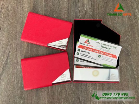 Hộp Đựng Namecard Màu Đỏ - Khắc Logo Doanh Nghiệp DJ Shipping Lines