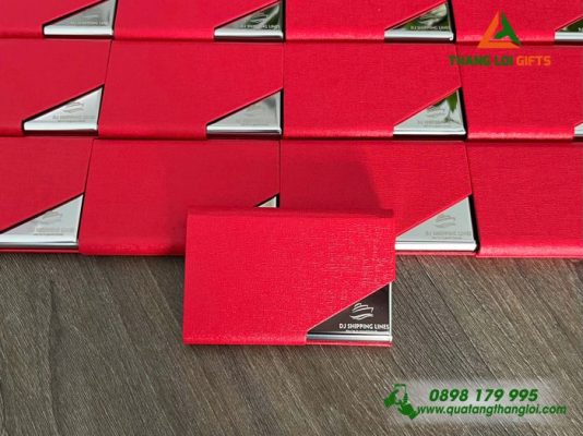 Hộp Đựng Namecard Màu Đỏ - Khắc Logo Doanh Nghiệp DJ Shipping Lines