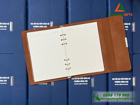 Sổ Tay Bìa Còng Gập 3 - In Tên Đại Hội Đảng Bộ Phường Đông Sơn