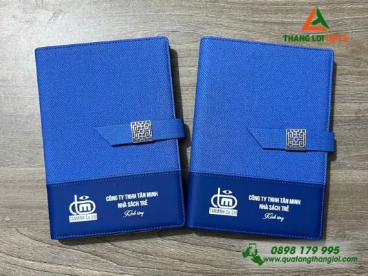 Sổ Tay Bìa Còng - Màu Xanh - In Logo Doanh Nghiệp Tân Minh
