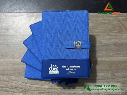 Sổ Tay Bìa Còng - Màu Xanh - In Logo Doanh Nghiệp Tân Minh