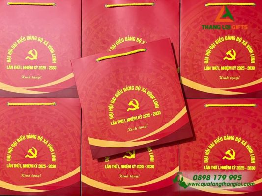 Túi Xách Giấy Couche Màu Đỏ – In Logo Đại Hội Đảng Bộ Vĩnh Linh