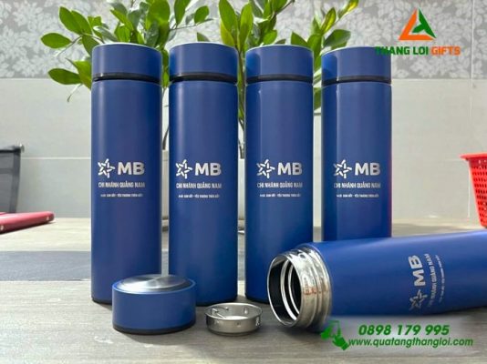 Bình Giữ Nhiệt Màu Xanh – Khắc Logo Ngân Hàng MB