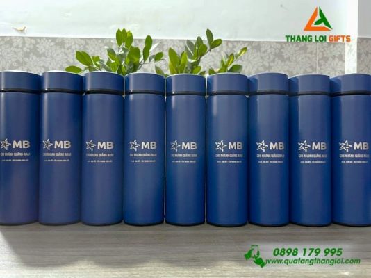 Bình Giữ Nhiệt Màu Xanh – Khắc Logo Ngân Hàng MB