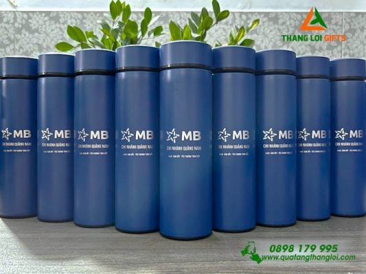 Bình Giữ Nhiệt Màu Xanh – Khắc Logo Ngân Hàng MB