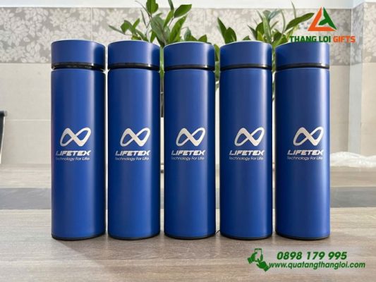 Bình Giữ Nhiệt Màu Xanh – Khắc Logo Doanh Nghiệp LIFTEX