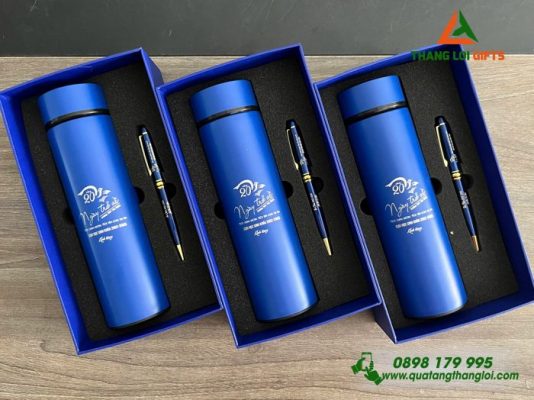 Gifset (Bình+Bút) – In Khắc Logo 20 Năm Trường THPT Tân Châu